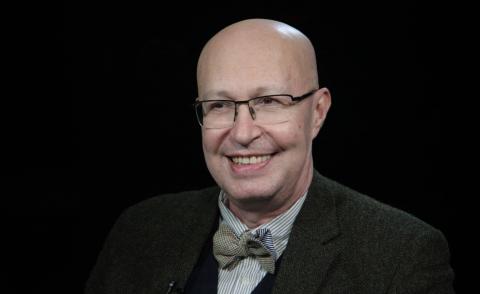 Политолог Валерий Соловей заявил, что его травили «Новичком», как и Навального