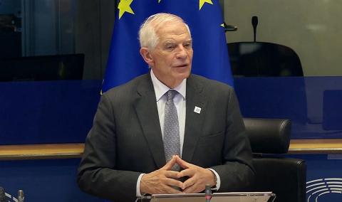 Боррель заявил, что в ЕС исключают для себя возможность официальных контактов с президентом РФ
