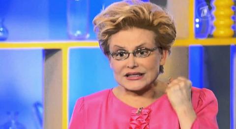  «Пороть тебя некому», – Елена Малышева жестко раскритиковала блогера «Руки-Базуки»