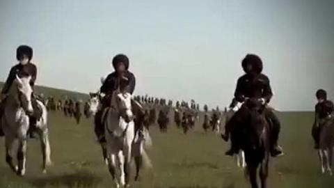 Колонна конных всадников из Чечни напугала жителей Дагестана