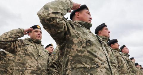 В Донбассе ВСУ бунтуют против Зеленского, стало известно, кто зачинщик смуты