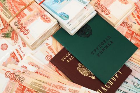 Пенсии россиян защищены новым законом, одобренным Госдумой