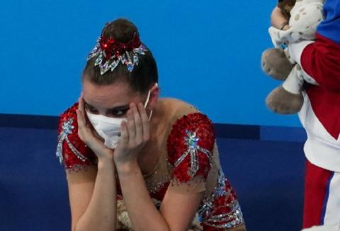 Аверина Дина российская гимнастка на Олимпиаде в Токио