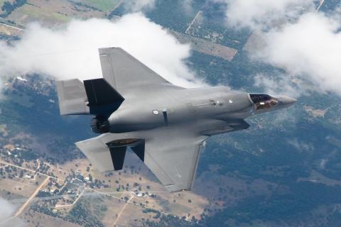 истребитель F-35 картинка