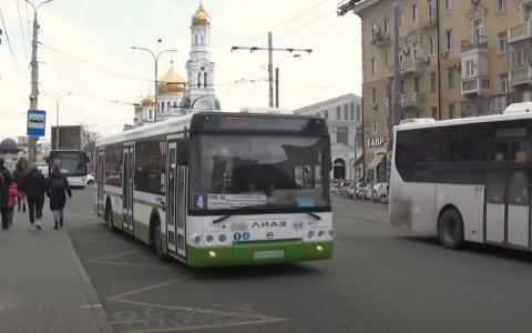Городской автобус в Ростове-на-Дону