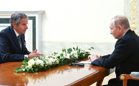 Рафаэль Гросси и Владимир Путин