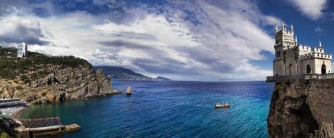 Глава греческой делегации в Крыму отметил постоянное развитие полуострова