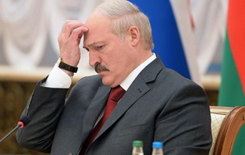 Лукашенко провалил поворот на Запад