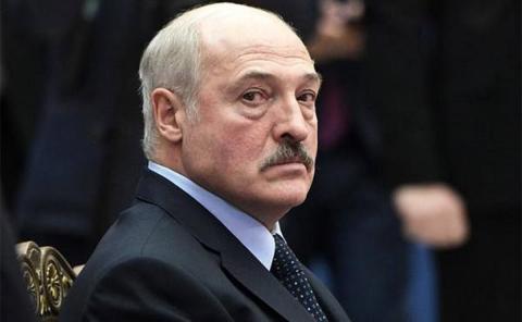 Лукашенко назвал условия для своего ухода с поста президента