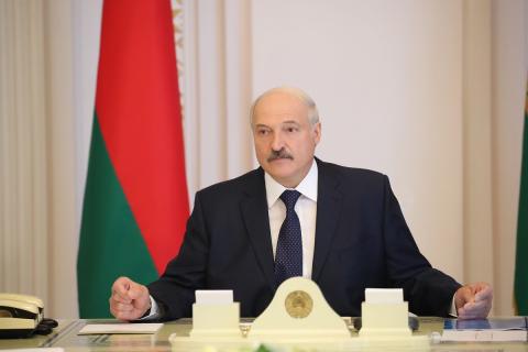 Лукашенко заявил, что протесты оппозиции под предводительством Тихановской стали носить радикальный характер