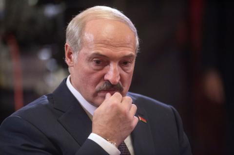 Лукашенко грустный фото последнее