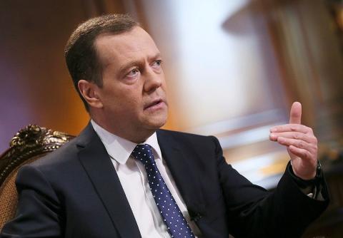 Медведев заявил о важности развития рынка арендного жилья