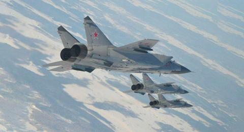 российские ударные самолёты Миг-31 картинка