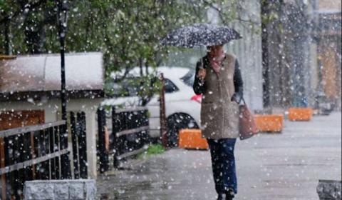 Гидрометцентр предупредил россиян об опасной погоде в ближайшие дни