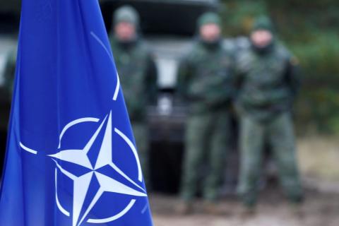 НАТО начал вырабатывать новую стратегию в отношении России