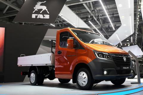 Представлена новая «Газель» с интеллектуальными помощниками водителя