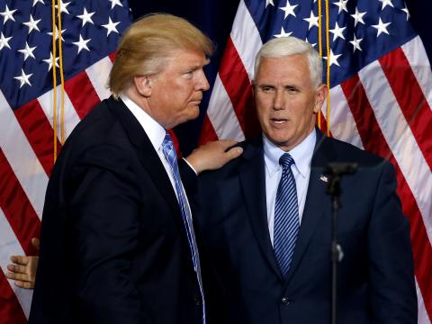 При разговоре Трампа с Зеленским присутствовал советник Пенса