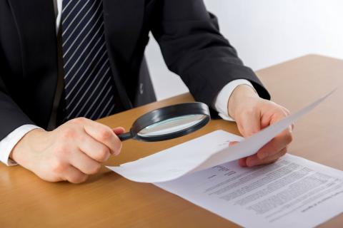 Названы документы, которые чаще всего подделывают в России по мнению нотариусов