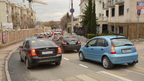 В Севастополе могут ограничить передвижение по городу на личном транспорте