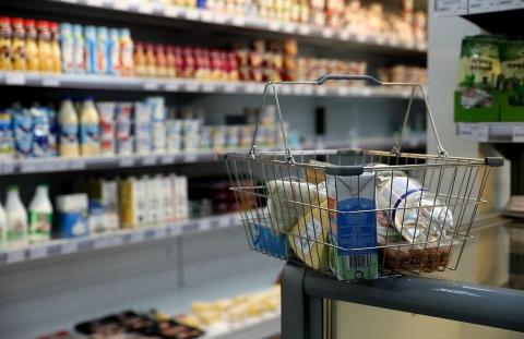 Власти начали искать способ остановить рост цен на продукты
