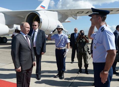Путин прилетел в Бразилию на саммит БРИКС
