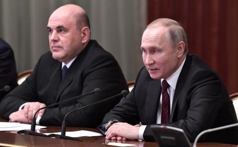 Путин объяснил, почему из предложенных кандидатов на пост премьера он выбрал Мишустина Путин и Мишустин