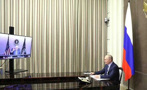 Владимир Путин на онлайн-саммите с Джо Байденом, 7 декабря Владимир Путин на онлайн-саммите с Джо Байденом, 7 декабря