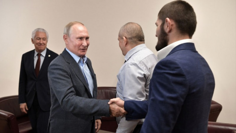 Владимир Путин и Хабиб Нурмагомедов встретились в Республике Дагестан