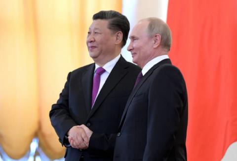 Президент КНР си Цзиньпин и Владимир Путин