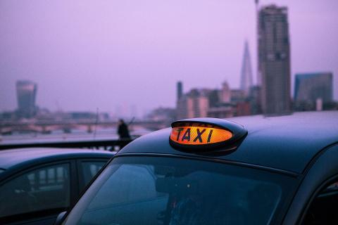 машина такси картинка