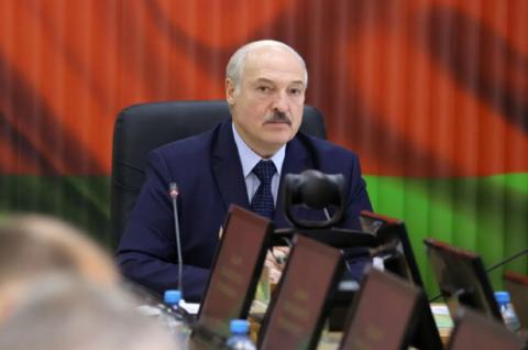 Президент Белоруссии Александр Лукашенко Транзит власти в Белоруссии - мнение аналитиков