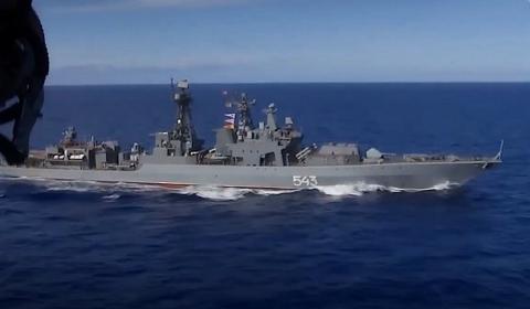 Учения российских военных кораблей в центральной части Тихого океана