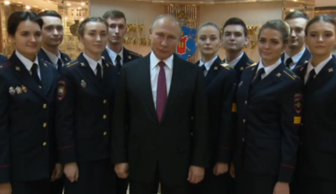 В День сотрудника полиции Владимир Путин посетил Московский университет МВД России 