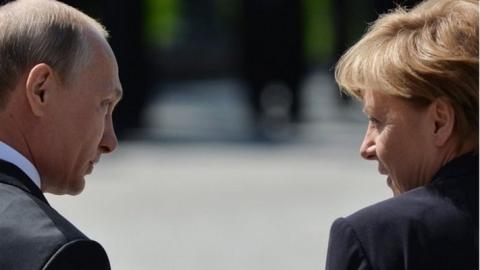 Меркель рассказала о «сделке» по снятию санкций с России