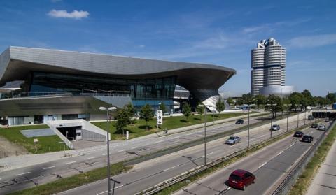 Завод BMW в Германии остановил свою работу на 40 минут из-за пьяных сотрудников