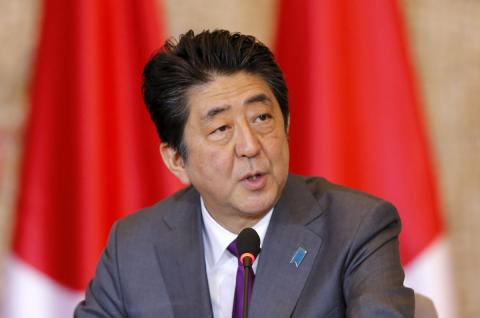 Абэ сообщил о наступлении «решающего момента» в обсуждении мирного договора с Россией
