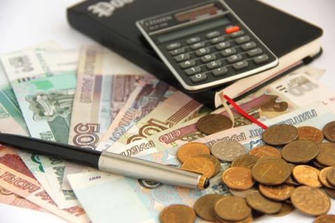 Российские банки предлагают супругам следить за доходами друг друга
