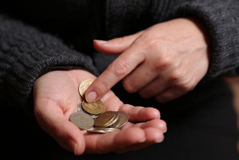 Минфин предупредил об угрозе падения доходов россиян