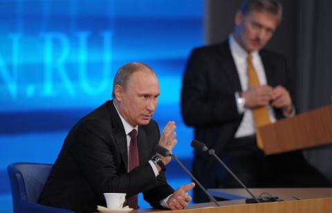 Песков назвал риторику санкций против России неперспективной