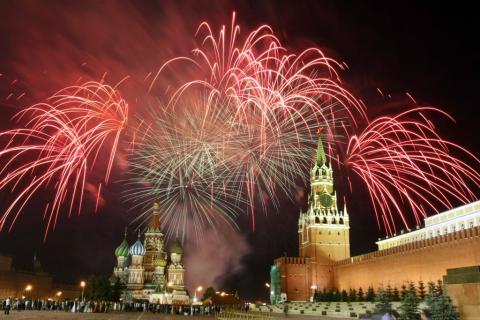 Салют 9 Мая 2019 в Москве в День Победы Салют 9 Мая 2019 в Москве в День Победы: где состоится, время проведения, площадки