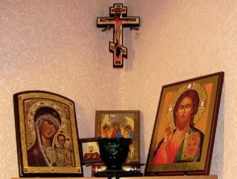 Какие иконы обязательно должны присутствовать в доме для защиты и благополучия семьи Какие иконы обязательно должны присутствовать в доме для защиты и благополучия семьи