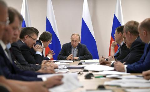В Кремле объяснили, почему Путин лично следит за ситуацией в Тулуне