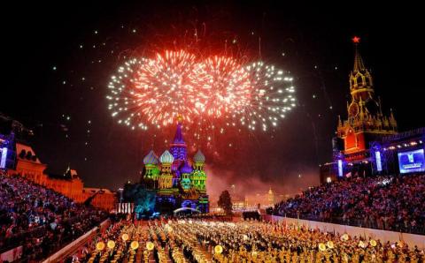 9 Мая День Победы в Москве 2018: план мероприятий, когда и где смотреть салют 9 Мая День Победы в Москве 2018: план мероприятий, когда и где смотреть салют