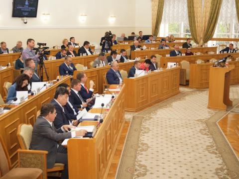 В Астраханской области будет расширена социальная помощь детям-сиротам