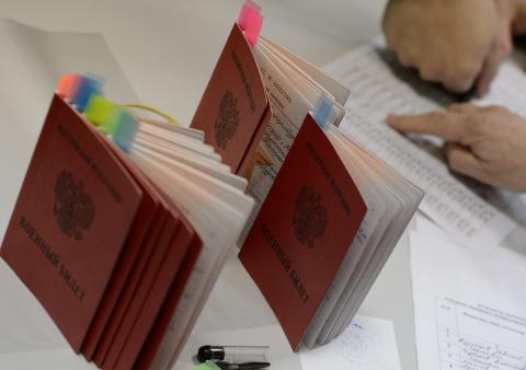 Прописка не важна: в России изменятся правила призыва в армию