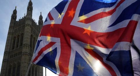 Британцы собрали миллион подписей против приостановки работы парламента