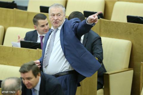 Депутаты ЛДПР во главе с Жириновским покинули заседание Госдумы