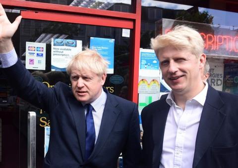 Близкий родственник Бориса Джонсона уволился с поста министра из-за Brexit