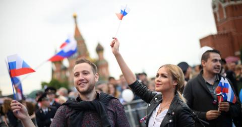 12 июня 2018 года как отдыхаем на День России 12 июня 2018 года как отдыхаем на День России: выходные и рабочие дни, когда на работу