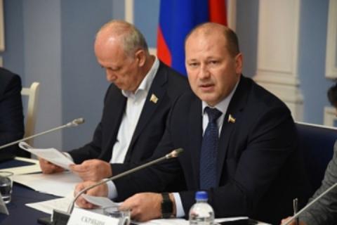 Депутат Законсобрания Ростовской области Скрябин
